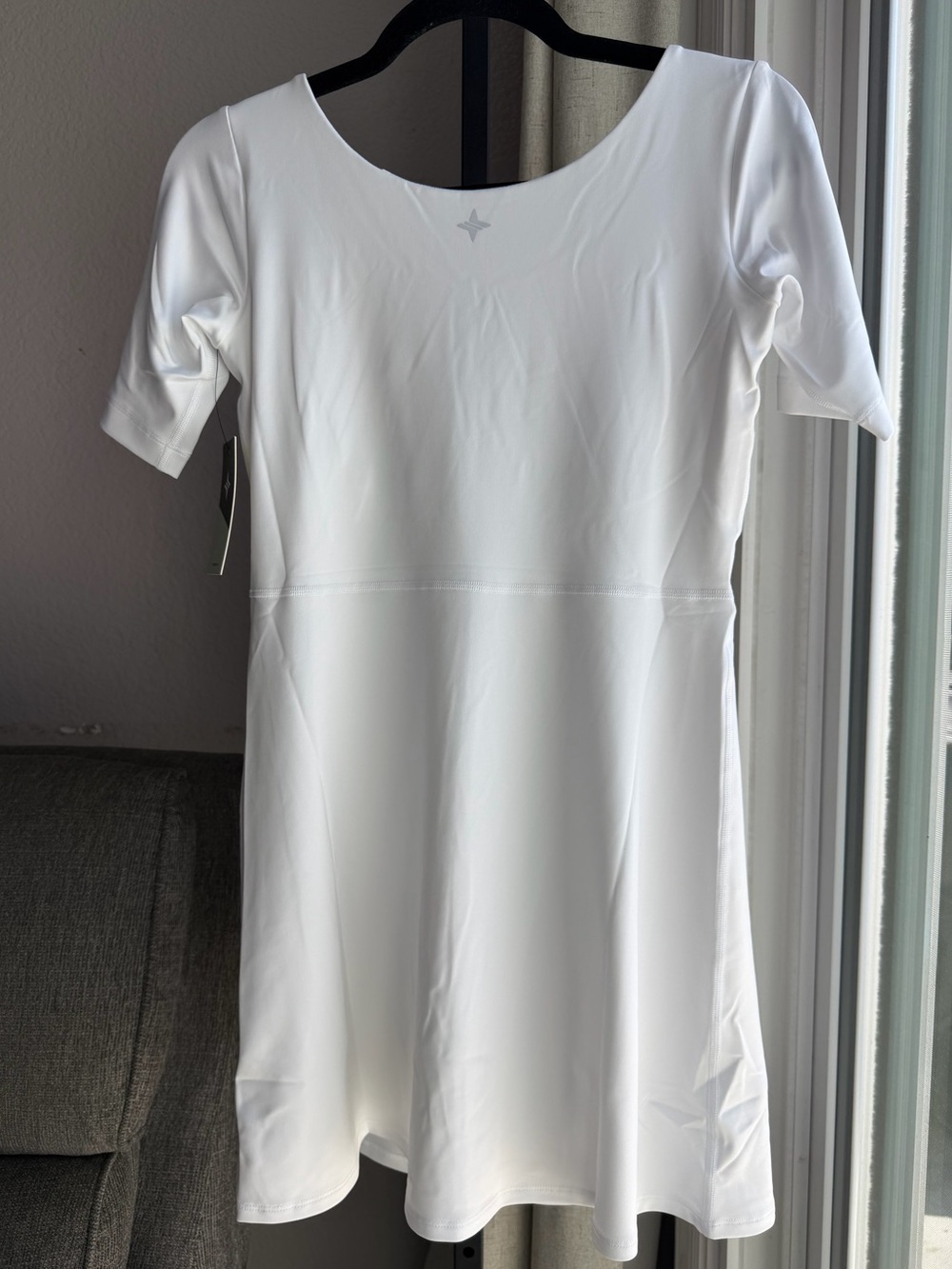 Tuckernuck Tnuck Sport White Step In Rosemary Sport Dress - Size Small - Picture 3 of 7